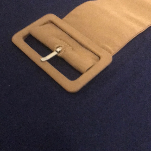 Shorts - Picture 2 of 3